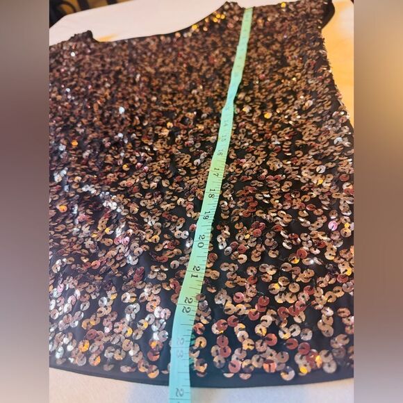 VINCE CAMUTO WOMEN Large Multi Sequined-front Solid Back cap Sleeve Blouse‎ - Picture 5 of 7